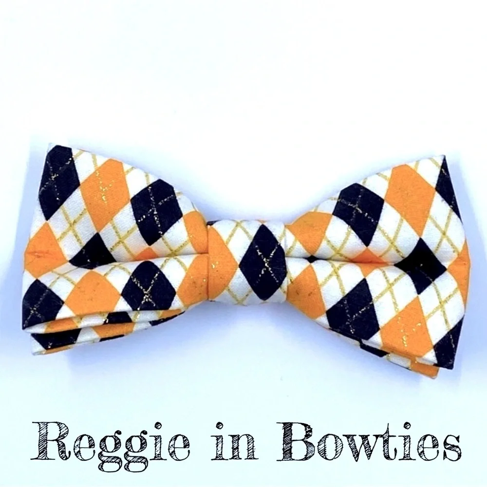 Pet Bowtie in Diamond Pattern Halloween